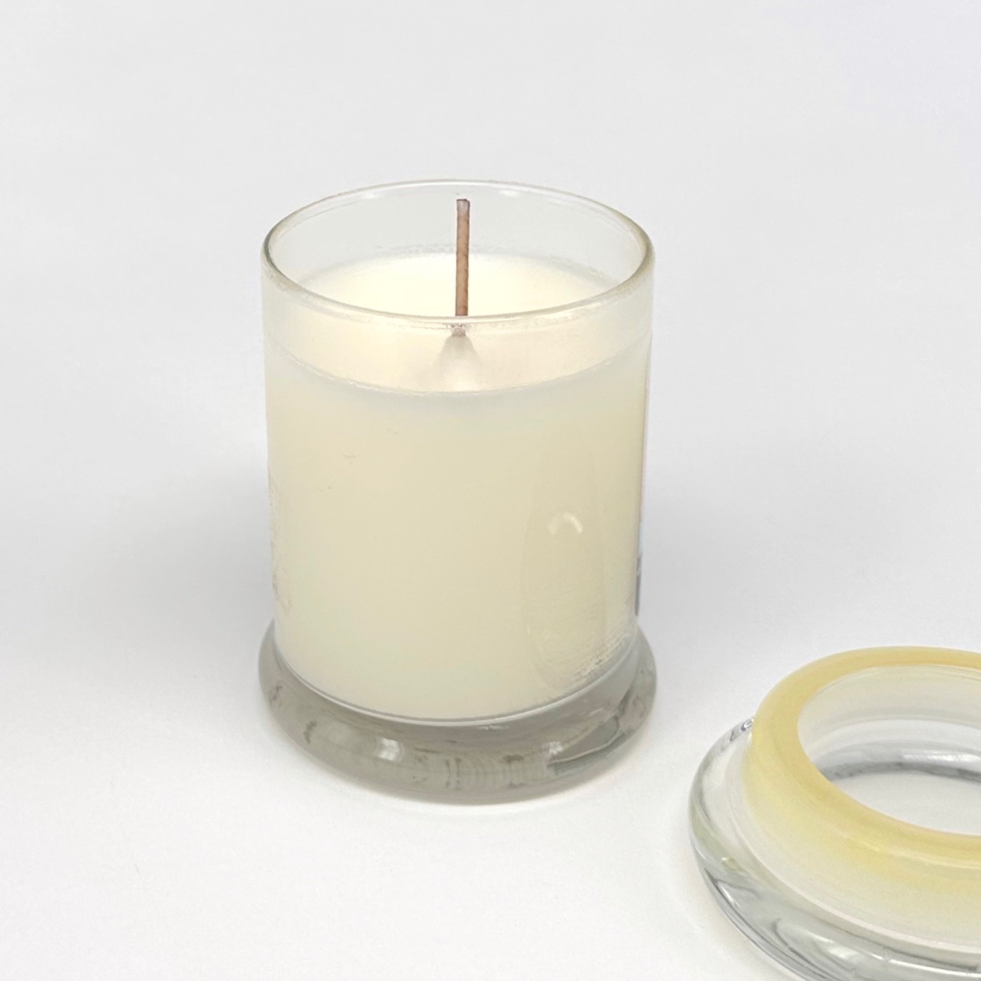 scented candle 04 scented candle 04